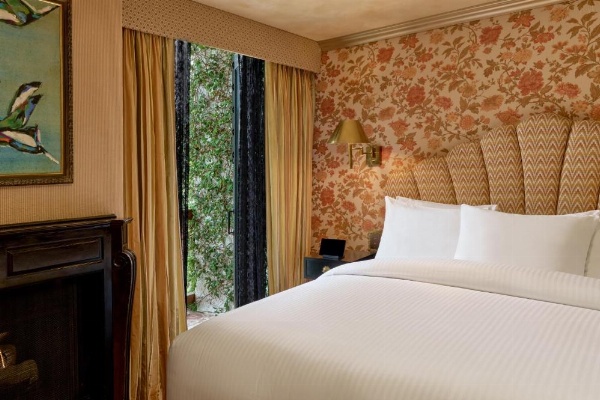 Petit Ermitage image 18